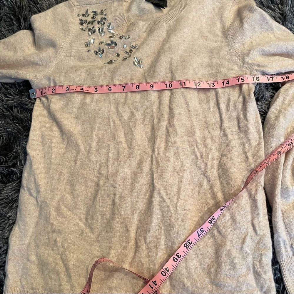 SAKS FIFTH AVENUE Black Label Embellished Cashmere Sweater In Beige- Size Medium - Picture 11 of 11